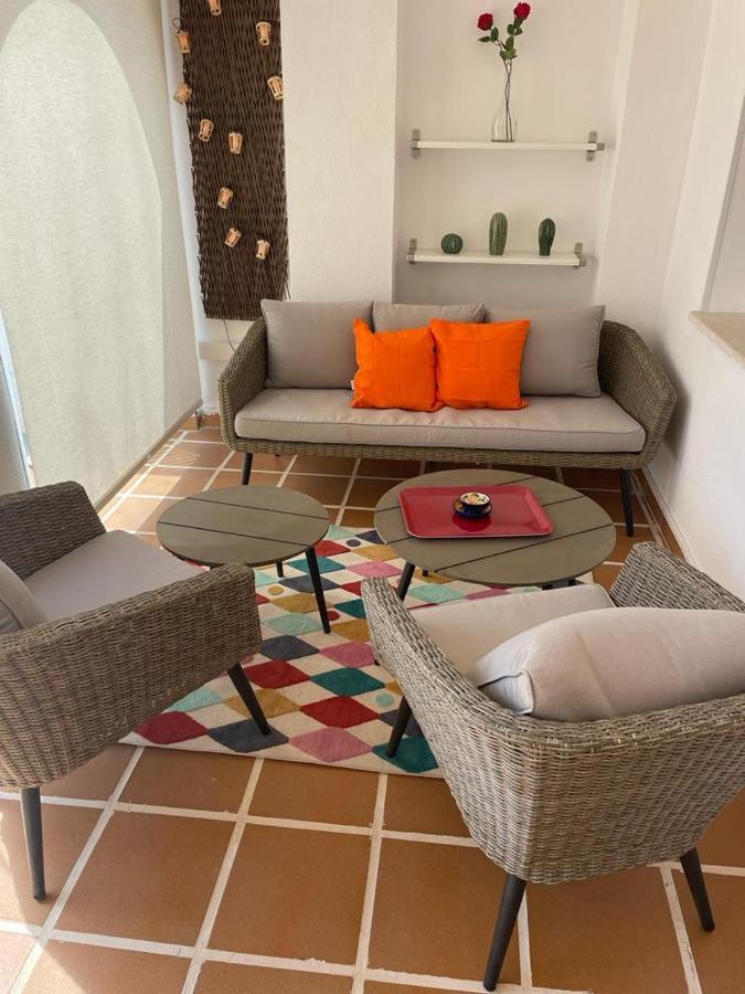 Ferienwohnung Encantador Piso Con Terraza Y Piscina Benalmádena Exterior foto