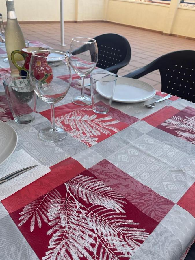 Ferienwohnung Encantador Piso Con Terraza Y Piscina Benalmádena Exterior foto